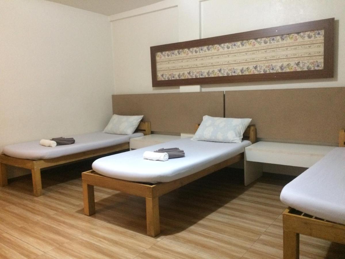 Crisfil'S Lodge Incorporated Dumaguete City Eksteriør billede